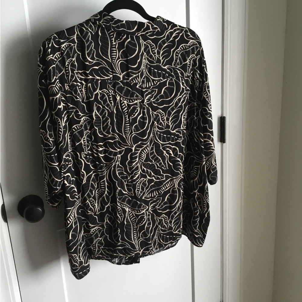 Rachel Zoe Black and Cream Leaf Print Blouse